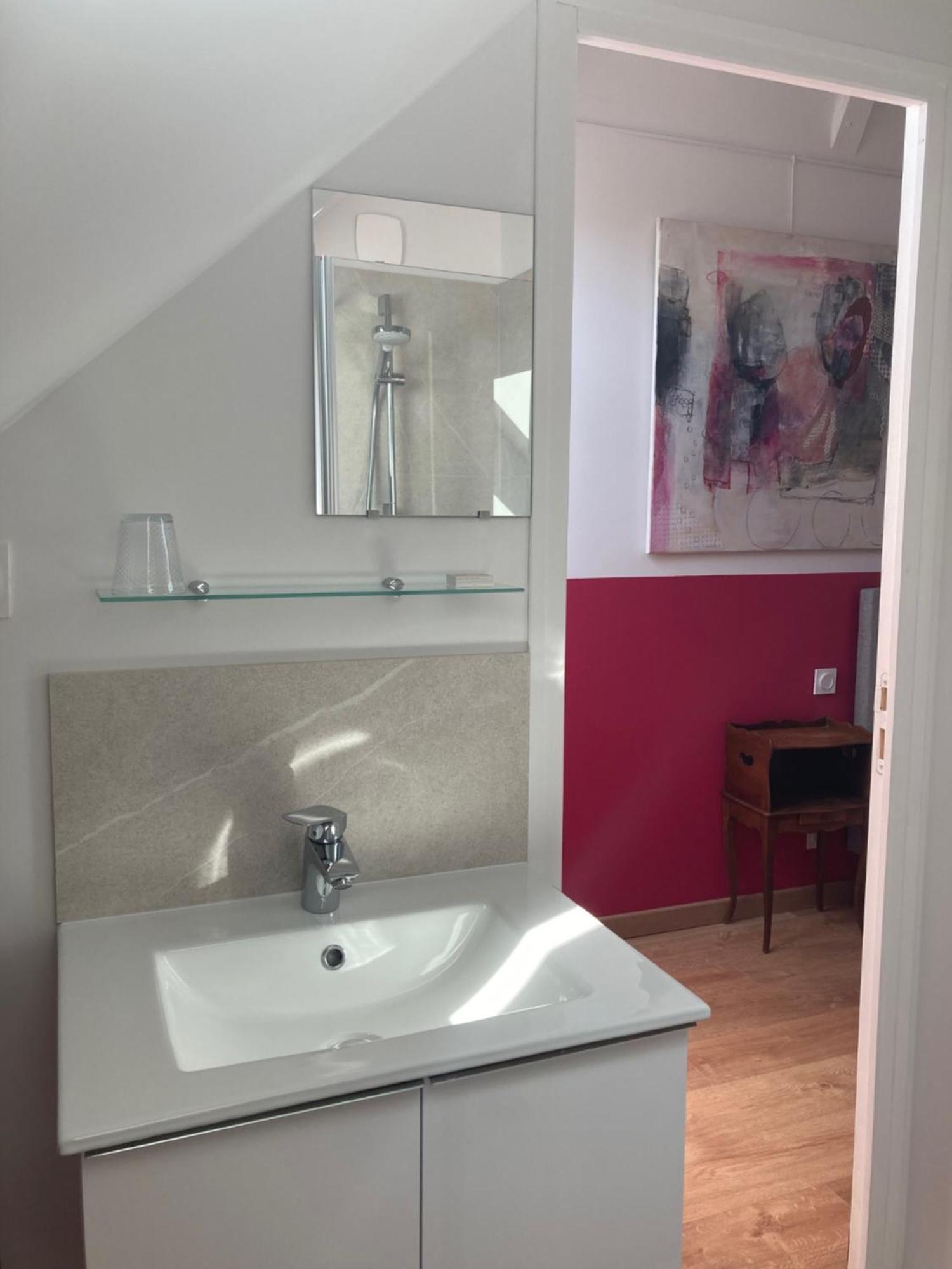 Chez Anne - Chambre Avec Salle De Bain Privative Menetou-Couture エクステリア 写真